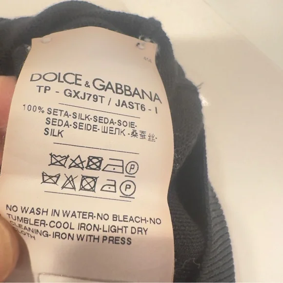 Dolce & Gabbana Black Sweater - Picture 3 of 3